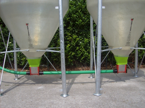 pvc fogad&oacute;garatok